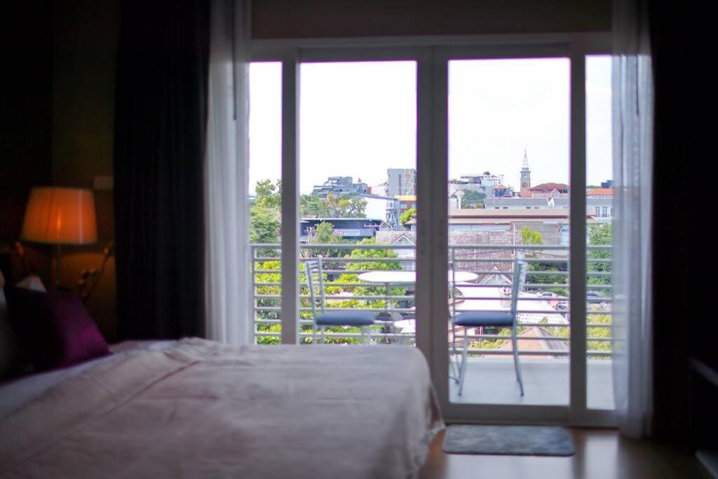 Ferienwohnung Luxury Living In Heart Of Nimman Chiang Mai Exterior foto